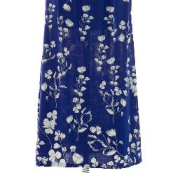 🟡Blue Floral Print Maxi Dress-Plus - Picture 5 of 10